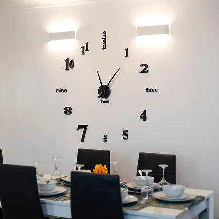 Alt-stay Leeds, M1 Junction 45 Skelton Lane - Parking - Wi-fi - Ideal For Contractors & Long Tatil Evi *