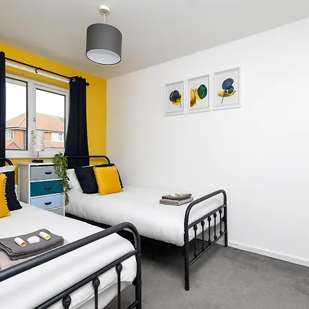 Alt-stay Leeds, M1 Junction 45 Skelton Lane - Parking - Wi-fi - Ideal For Contractors & Long Tatil Evi *