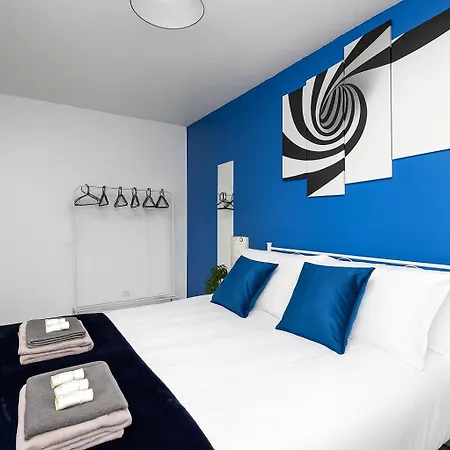 Alt-stay Leeds, M1 Junction 45 Skelton Lane - Parking - Wi-fi - Ideal For Contractors & Long Tatil Evi